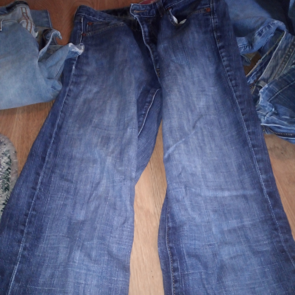 Juniors jeans